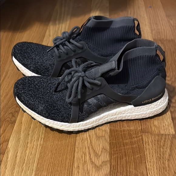 Adidas Ultra Boost Women’s Sneakers - Picture 2 of 3